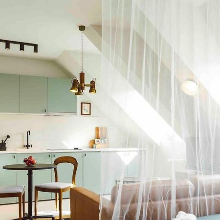 Vivando - Beautiful Studio B + Parking Bucureşti Ngoại thất bức ảnh