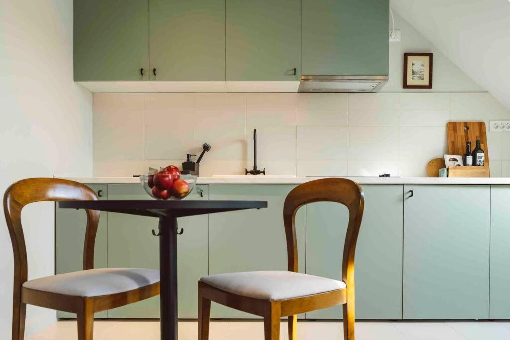 Vivando - Beautiful Studio B + Parking Bucureşti Ngoại thất bức ảnh